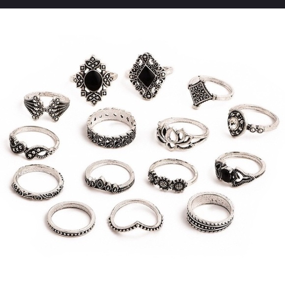 ❤️❤️❤️❤️❤️15 PIECE RING SET - Picture 4 of 8